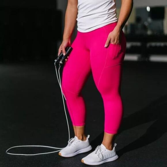 ZYIA Pants - ZYIA Active Women's Party Pink Pocket Light n Tight Hi-Rise Capri 20" Leggings